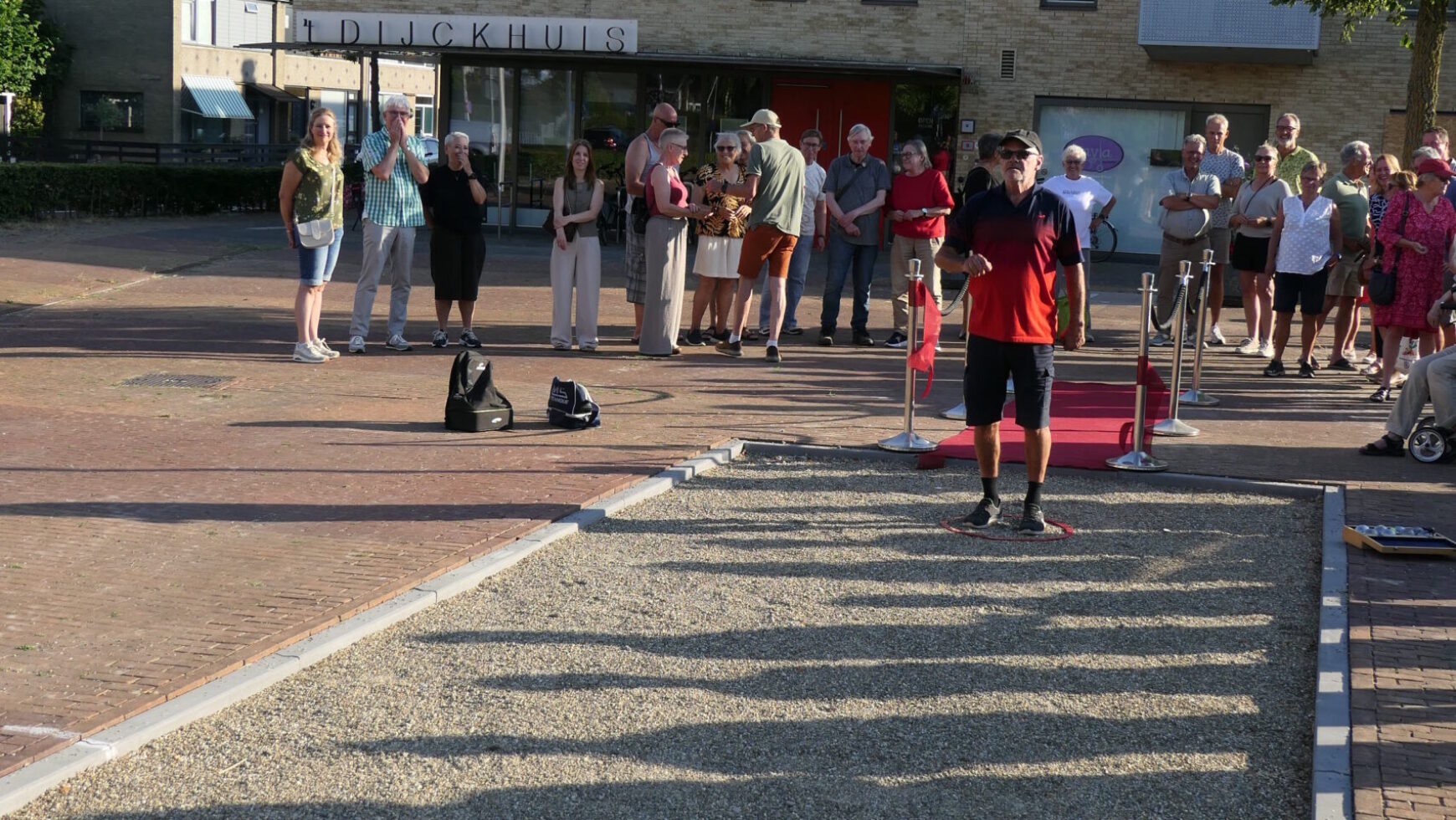 Opening Jeu de Boules baan; speel je een keer mee?